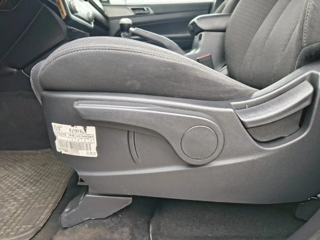 Ssangyong Grand Musso 2.2 4x2 Mt Full-Ql612 año 2023