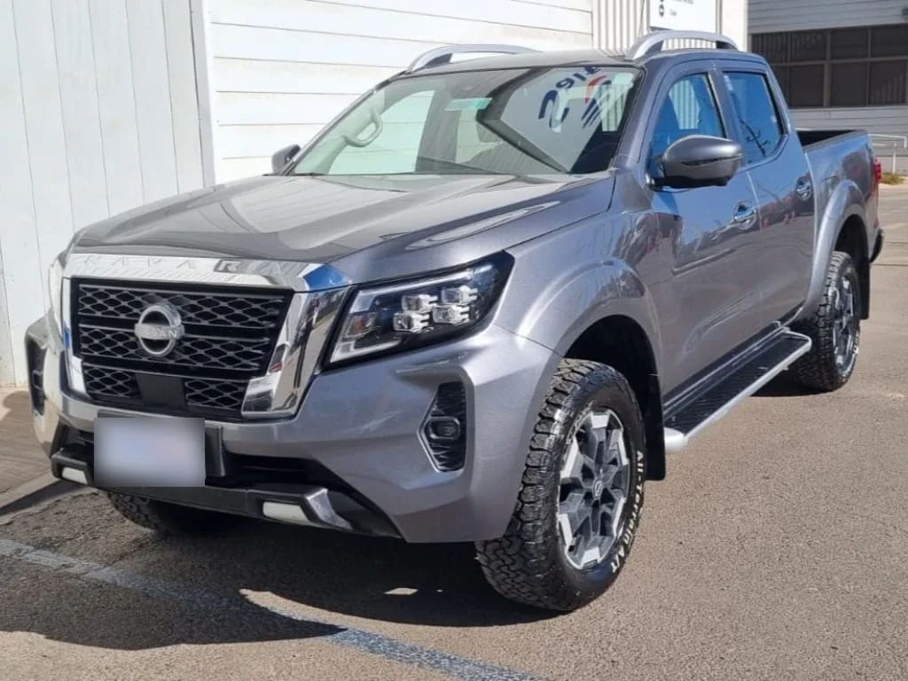 Nissan Navara Dc 4x4 2.3tdi Le año 2023