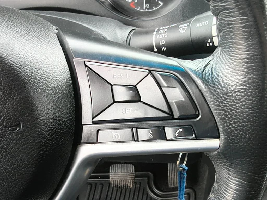 Nissan Navara Dc 4x4 2.3tdi Xe año 2023