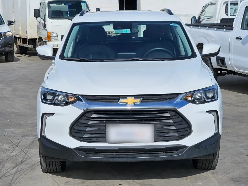Chevrolet Tracker 1.2t Ltz R 4x2 At 5p año 2025