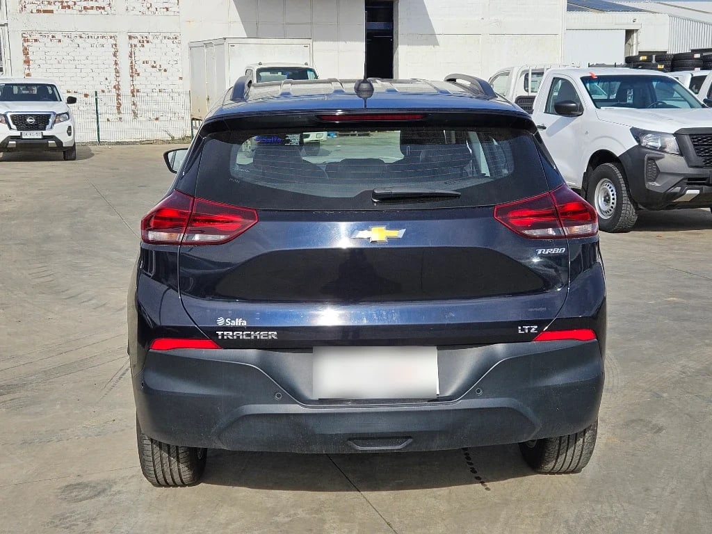 Chevrolet Tracker 1.2t Ltz R 4x2 At 5p año 2025