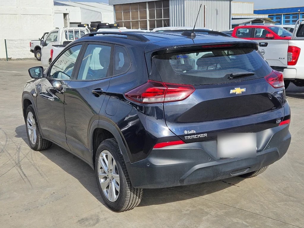 Chevrolet Tracker 1.2t Ltz R 4x2 At 5p año 2025