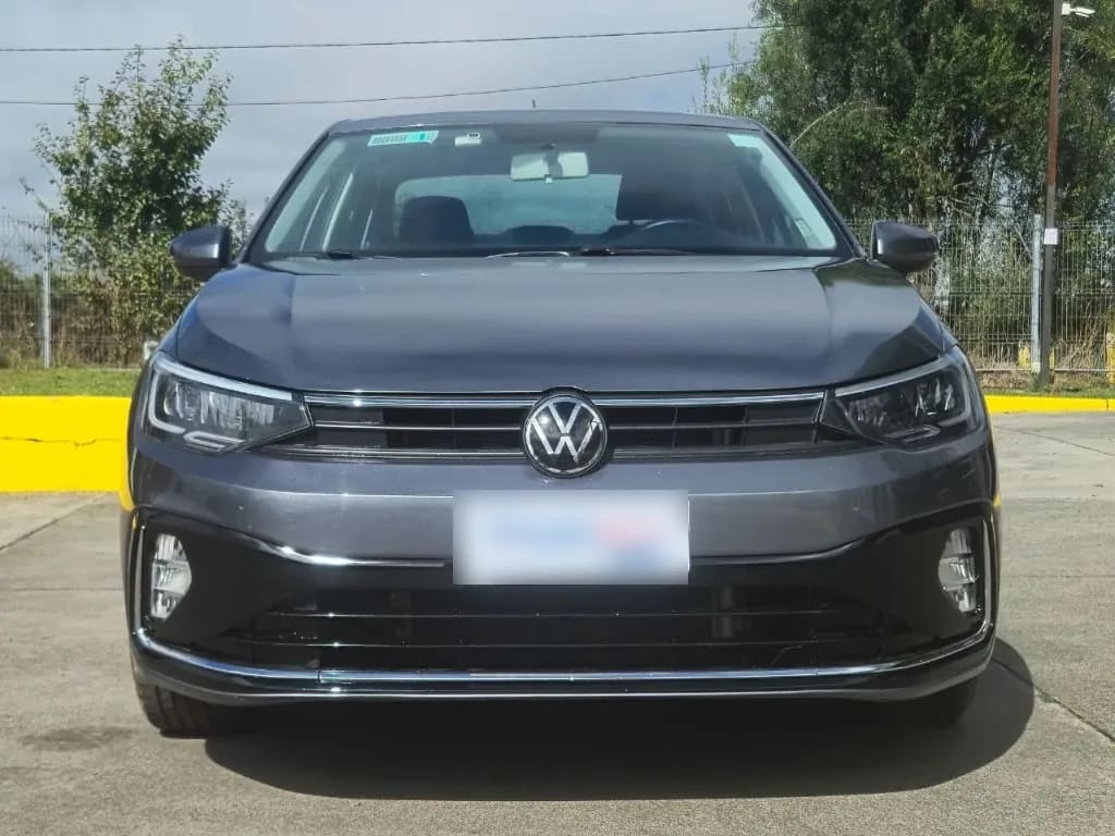 Volkswagen Virtus Confortline Tsi 1.0 Aut año 2024