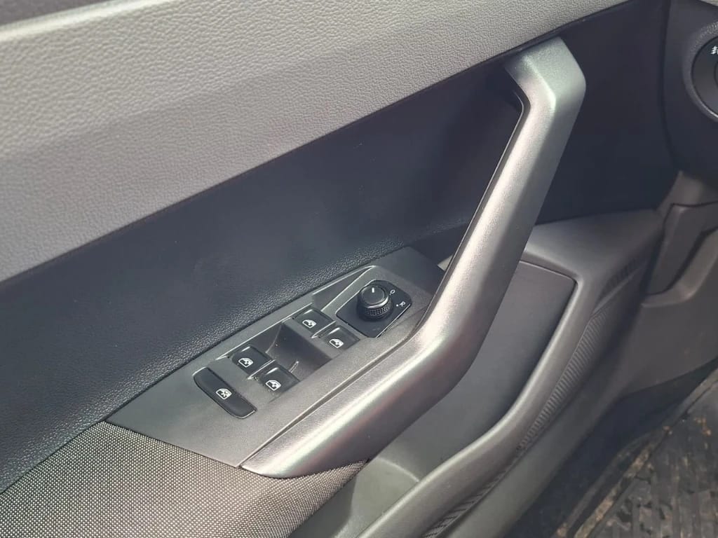 Volkswagen Virtus 1.6l Mt Comfortline año 2023