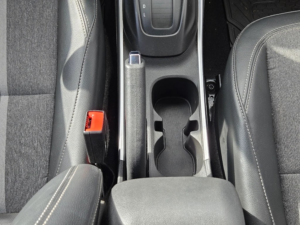 Chevrolet Tracker 1.2t Ltz R 4x2 At 5p año 2025