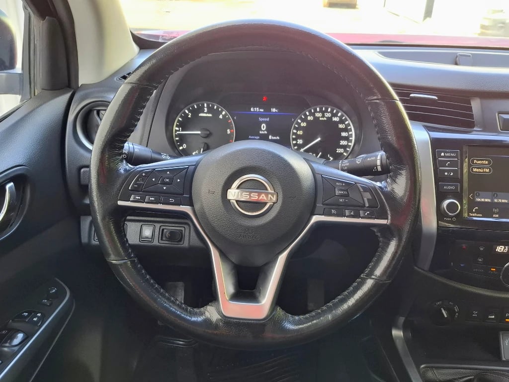 Nissan Navara Dc 4x4 2.3tdi Le año 2023