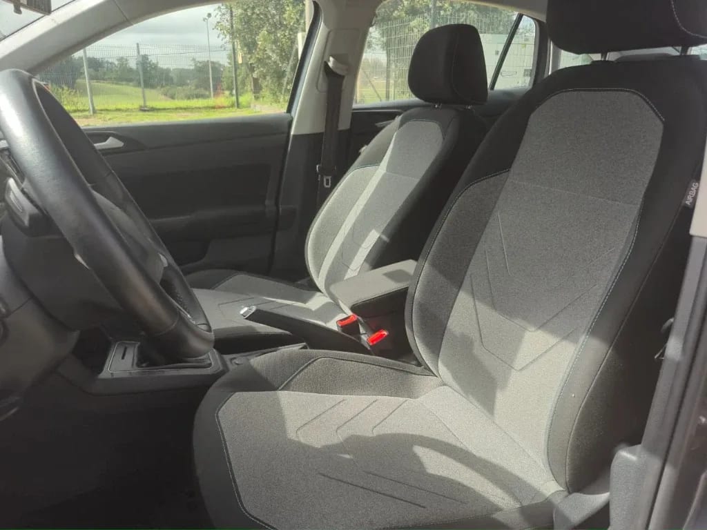 Volkswagen Virtus Confortline Tsi 1.0 Aut año 2024