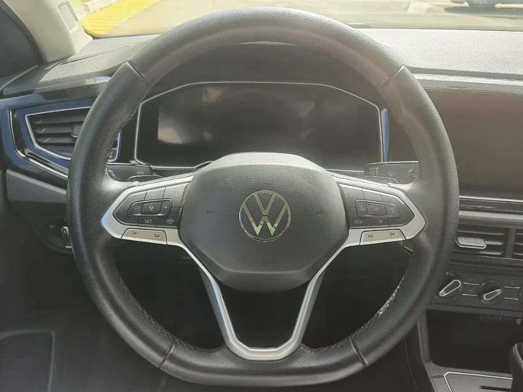 Volkswagen Virtus Confortline Tsi 1.0 Aut año 2024