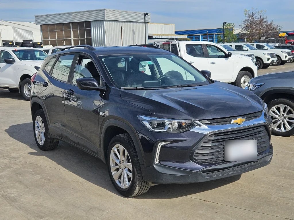 Chevrolet Tracker 1.2t Ltz R 4x2 At 5p año 2025