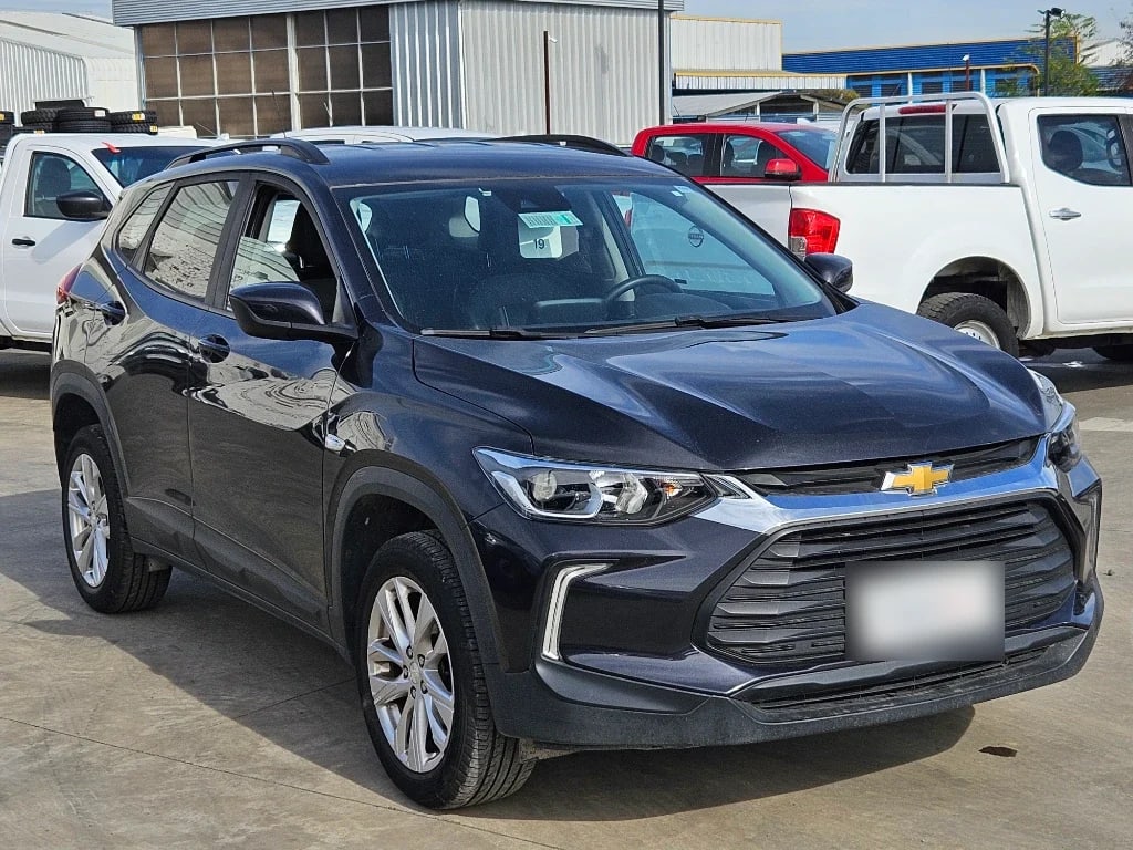 Chevrolet Tracker 1.2t Ltz R 4x2 At 5p año 2025
