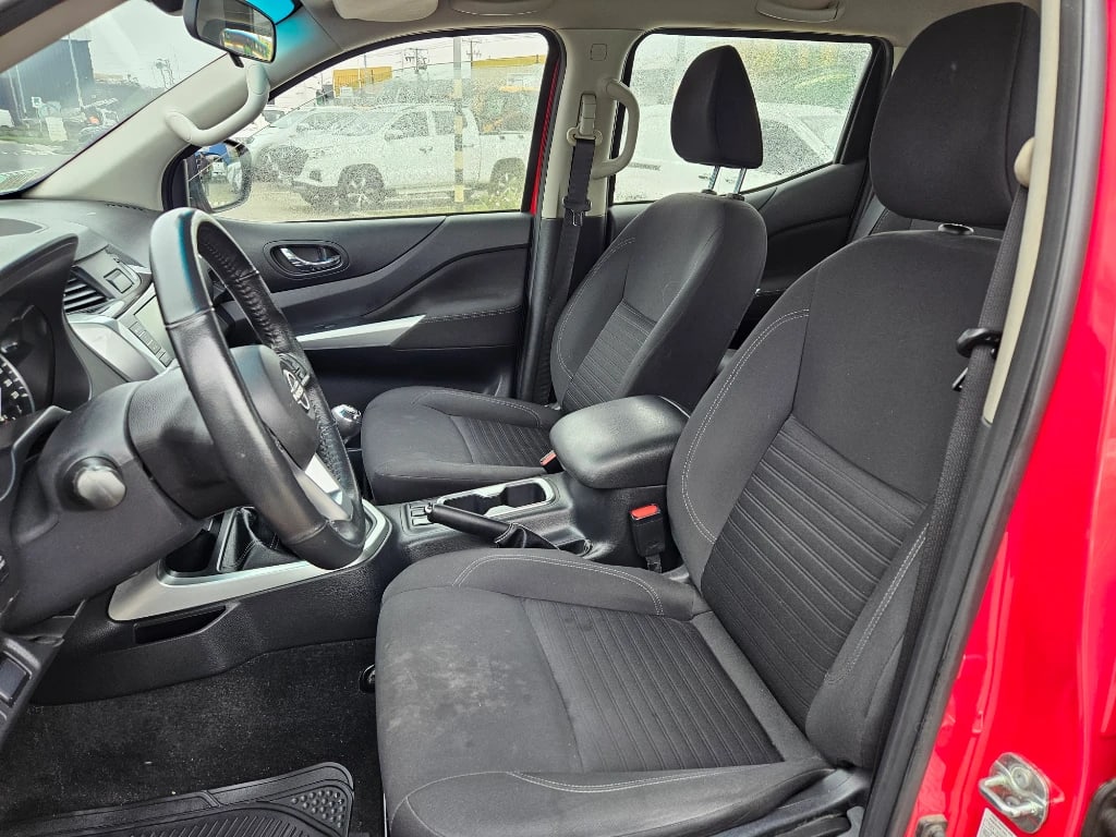 Nissan Navara Navara Dc 4x2 2.3tdi Xe año 2023