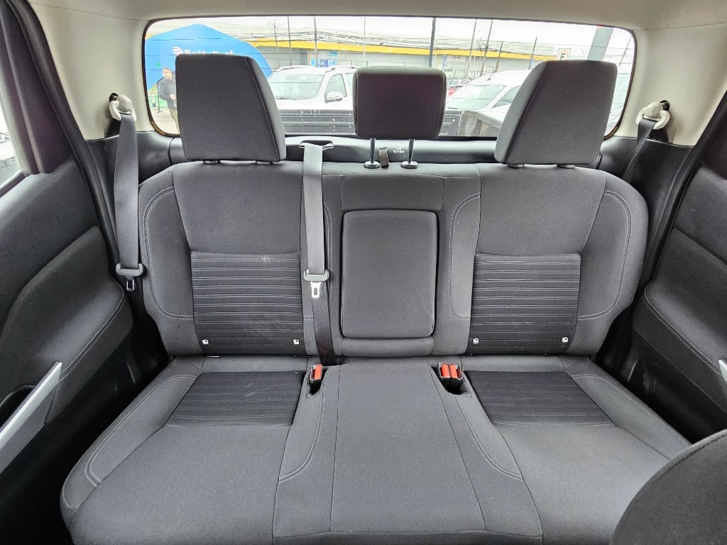 Nissan Navara Navara Dc 4x4 2.3tdi Xe año 2023