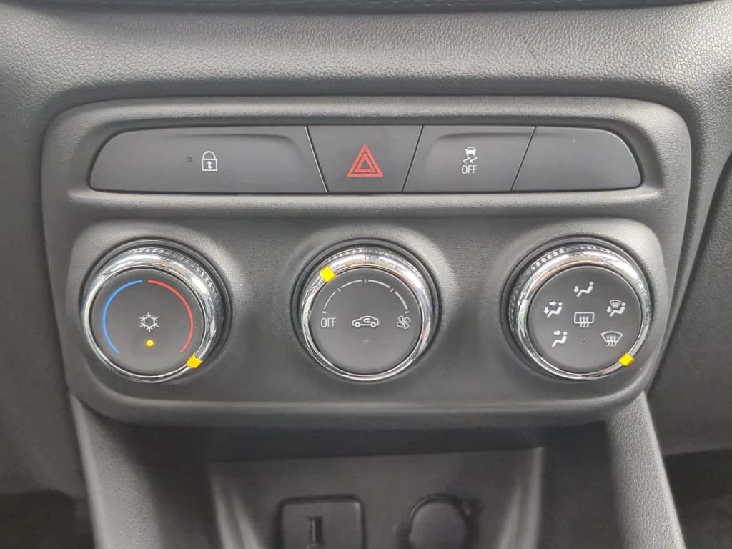 Chevrolet Tracker 1.2t Ltz At año 2024