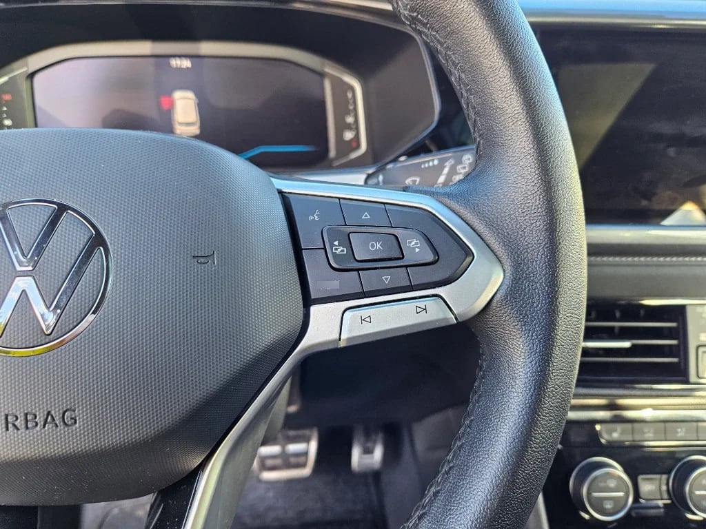 Volkswagen Taos Taos 1.4 Tsi At Highline año 2023