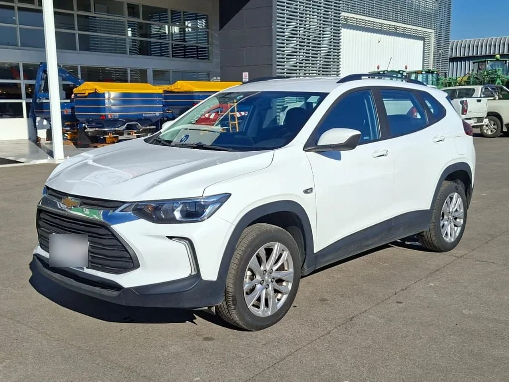 Chevrolet Tracker 1.2t Ltz R 4x2 At 5p año 2025