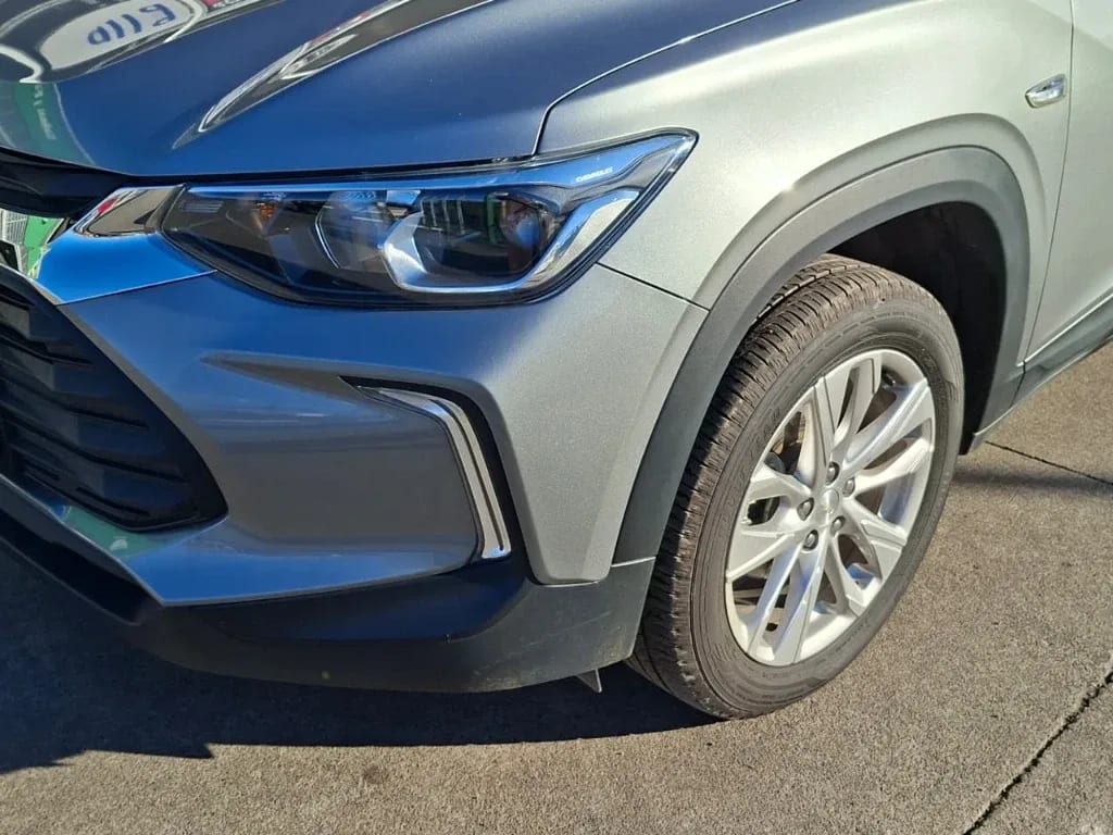 Chevrolet Tracker 1.2t Ltz R 4x2 At 5p año 2025