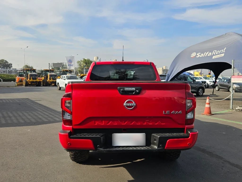 Nissan Navara Dc 4x4 2.3tdi Le Mt año 2023