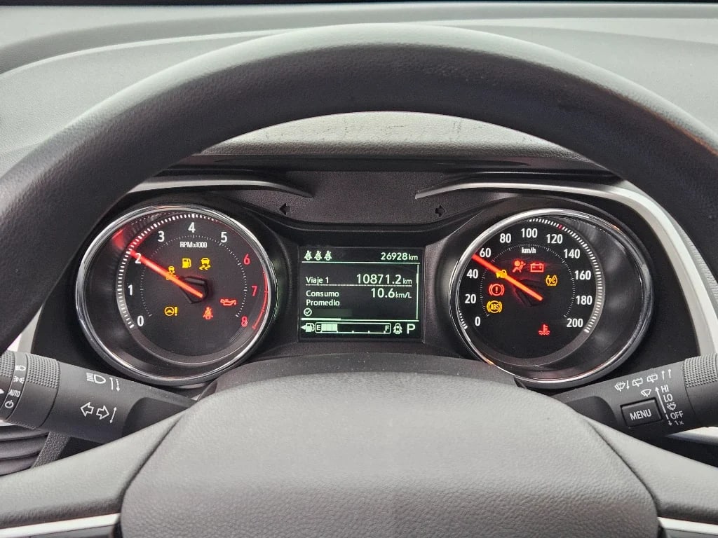 Chevrolet Tracker 1.2t Ltz R 4x2 At 5p año 2025