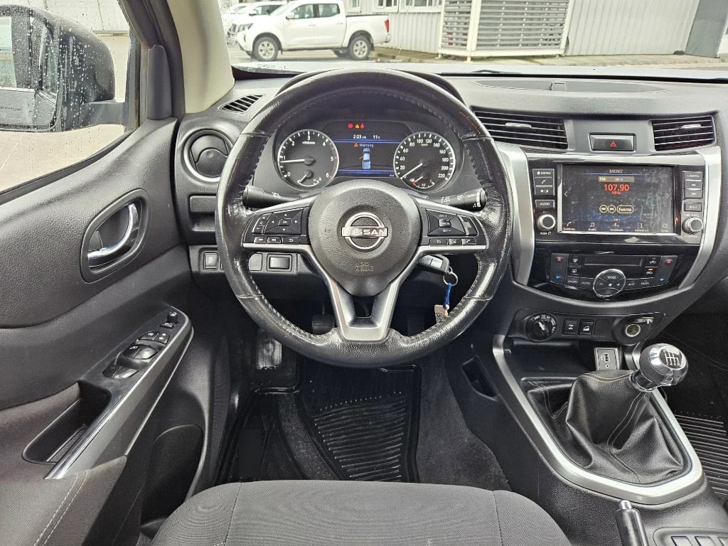 Nissan Navara Navara Dc 4x4 2.3tdi Xe año 2023