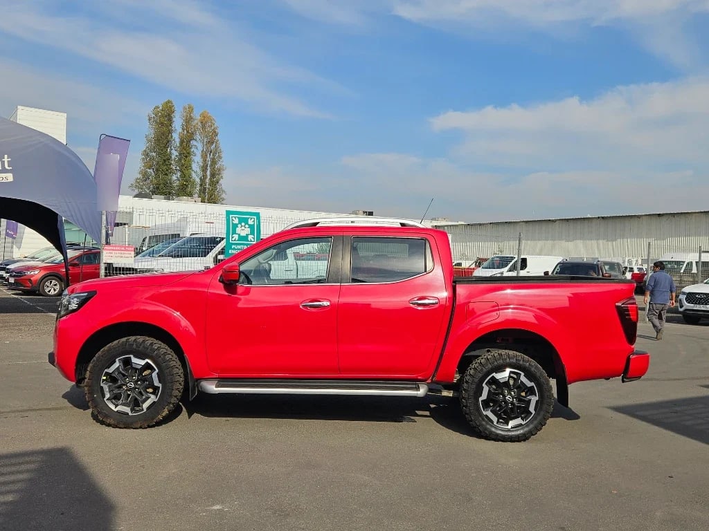 Nissan Navara Dc 4x4 2.3tdi Le Mt año 2023