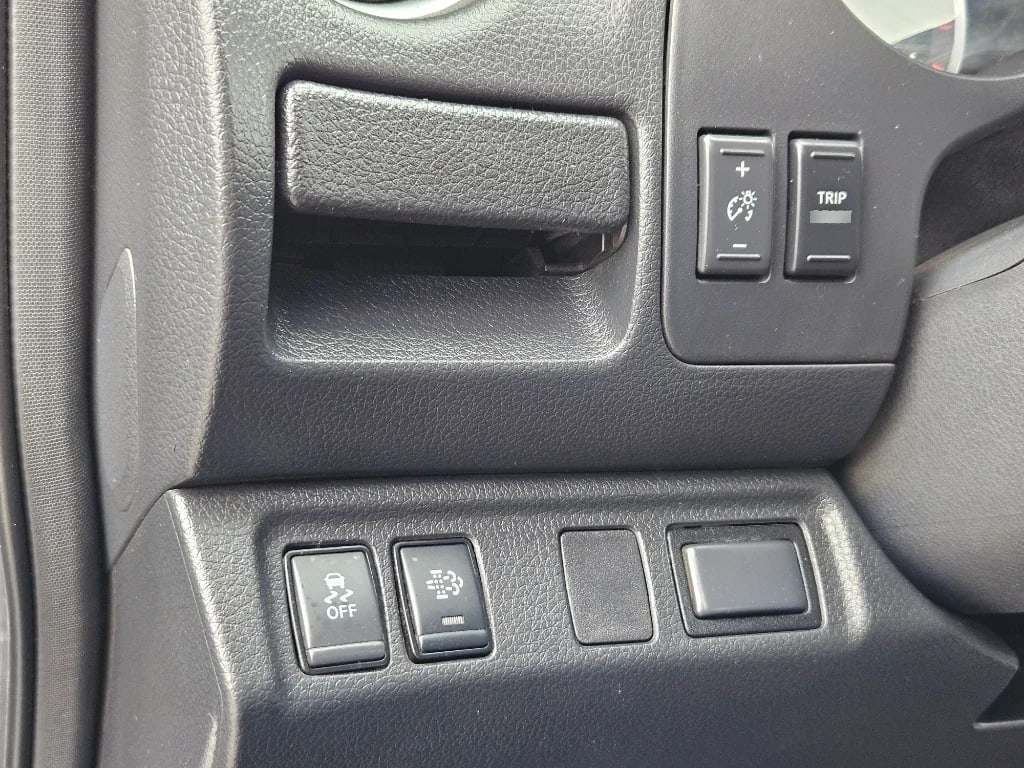 Nissan Navara Navara Dc 4x4 2.3tdi Xe año 2023