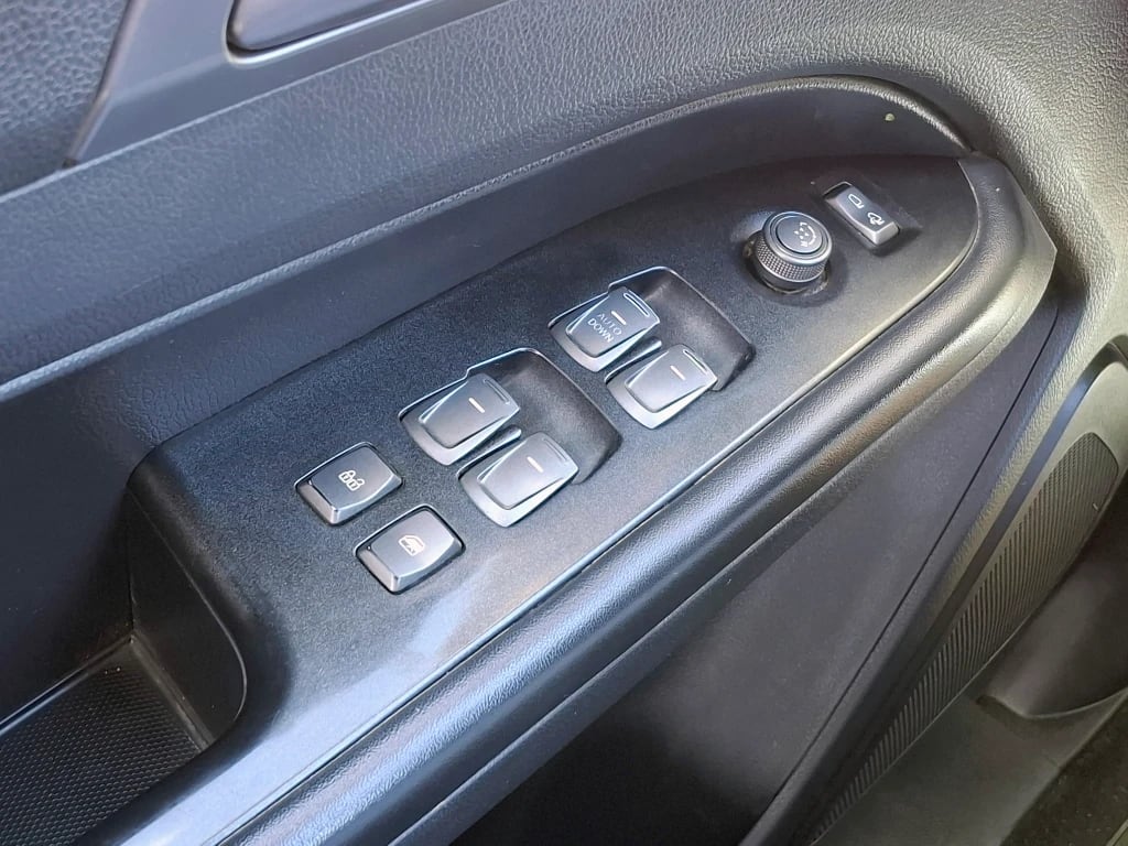 Ssangyong Grand Musso Grand Musso 2.2 4x4 Mt Full-Ql712 año 2023