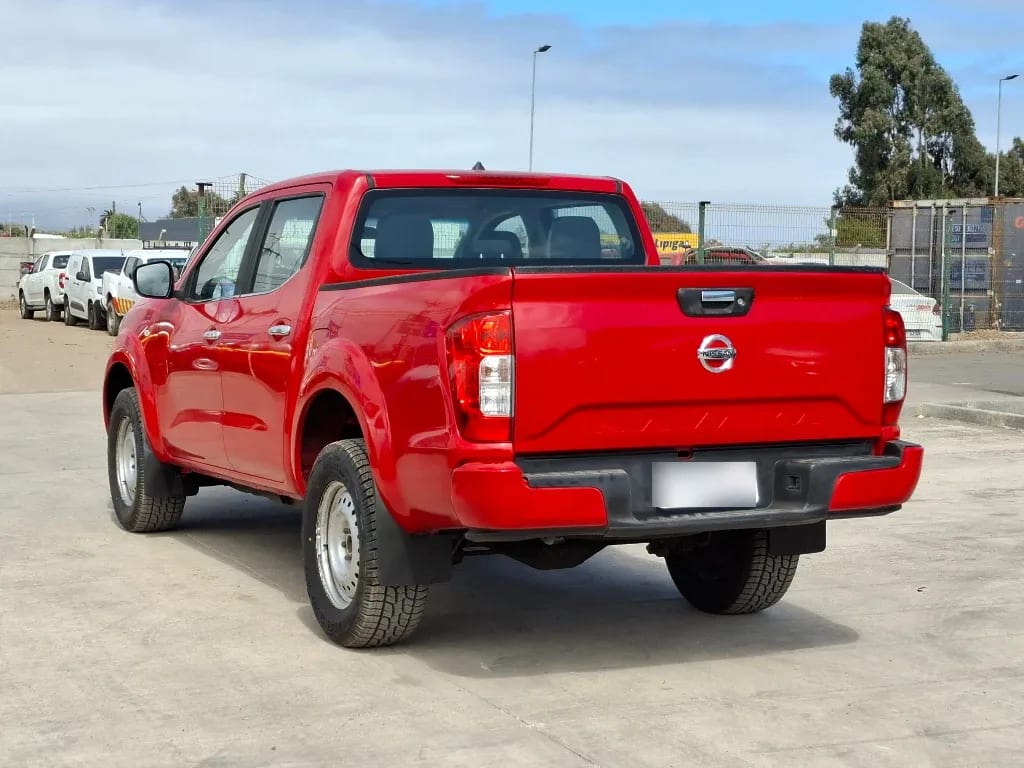 Nissan Navara Navara Dc 4x2 2.3tdi Se año 2023