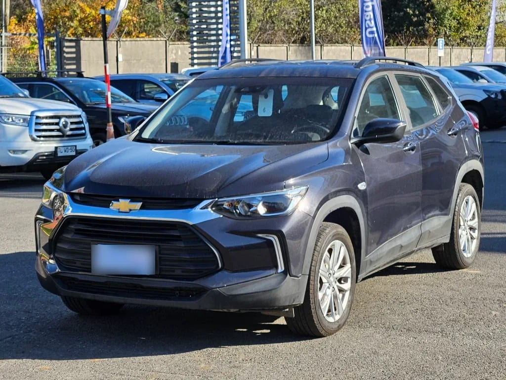 Chevrolet Tracker 1.2t Ltz R 4x2 At 5p año 2025