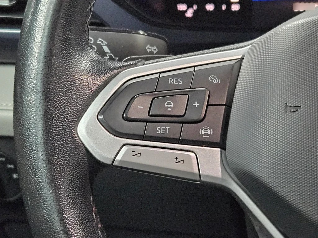 Volkswagen Taos 1.4 Tsi At Comfortline año 2022