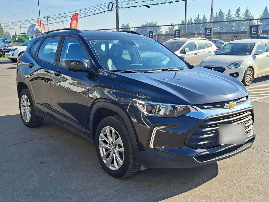 Chevrolet Tracker 1.2t Ltz R 4x2 At 5p año 2025