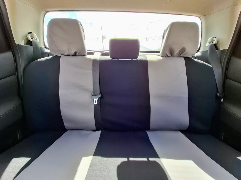Nissan Navara Navara Dc 4x2 2.3tdi Se año 2023