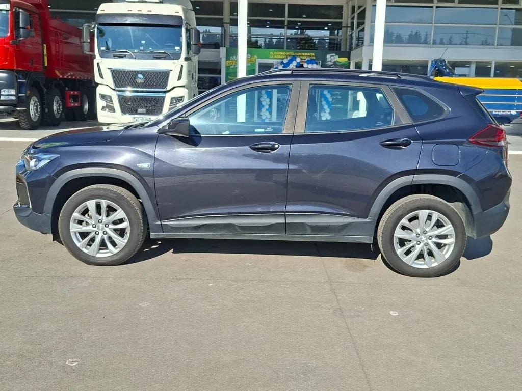 Chevrolet Tracker 1.2t Ltz R 4x2 At 5p año 2025