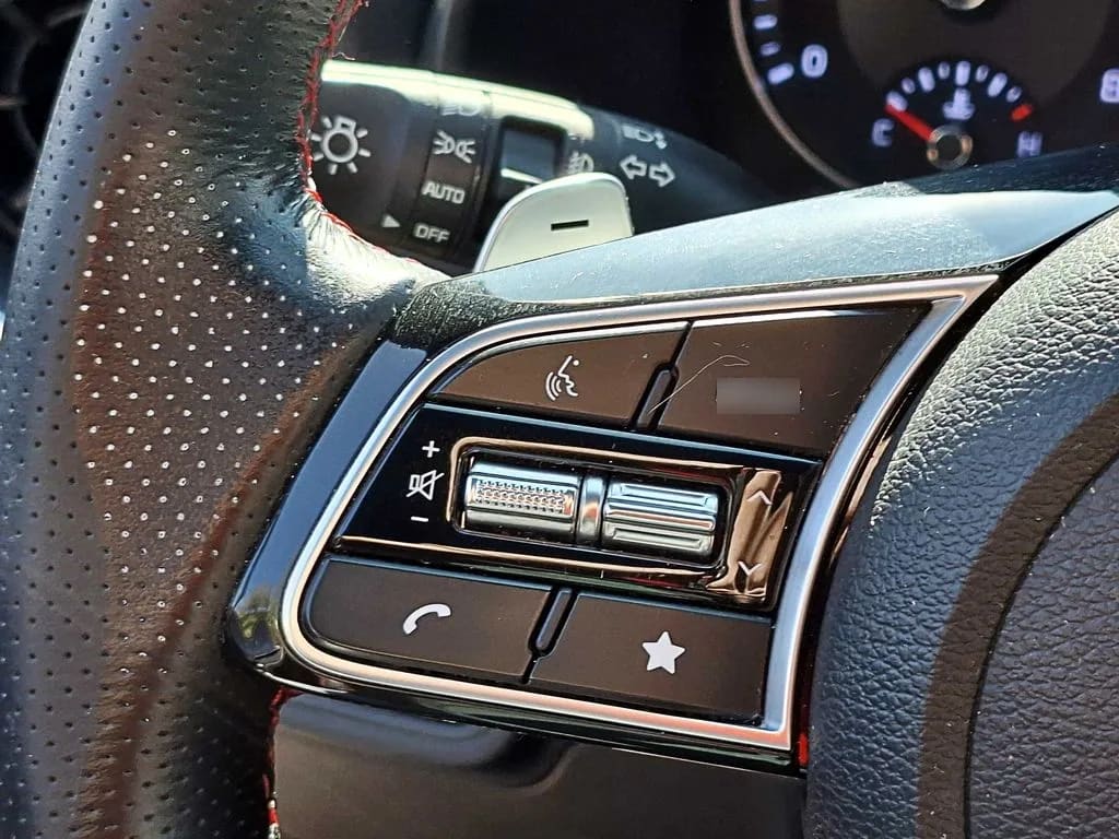 Kia Cerato 5 Gt año 2022