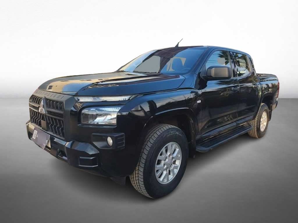 Mitsubishi L200 Work Xr 2.4 4x2 Mt año 2025