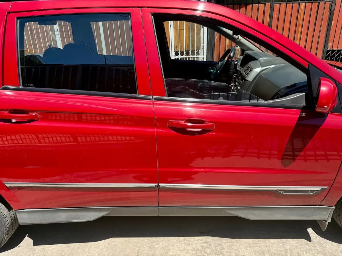 SSANGYONG ACTYON SPORTS 2.0 6as723-Es At 4x4 Diesel año 2017