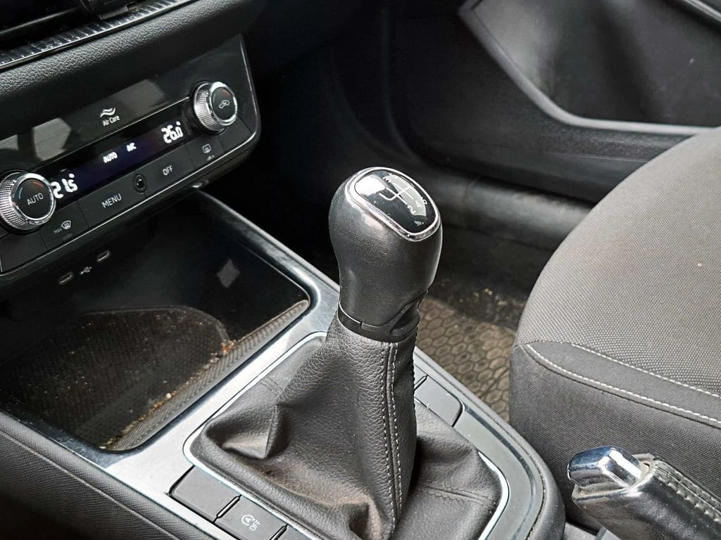 Skoda Fabia Tsi 1.0 año 2023