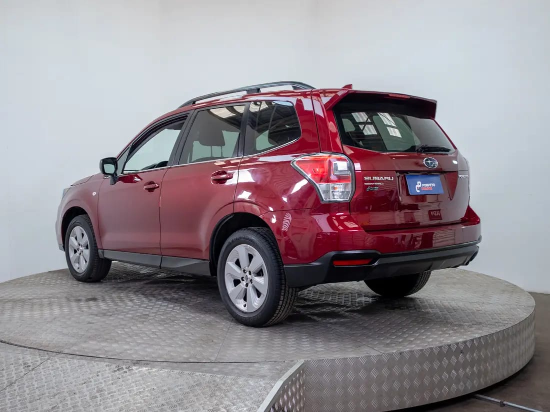 Subaru Forester 2.0 Cvt X At 4x4 año 2018