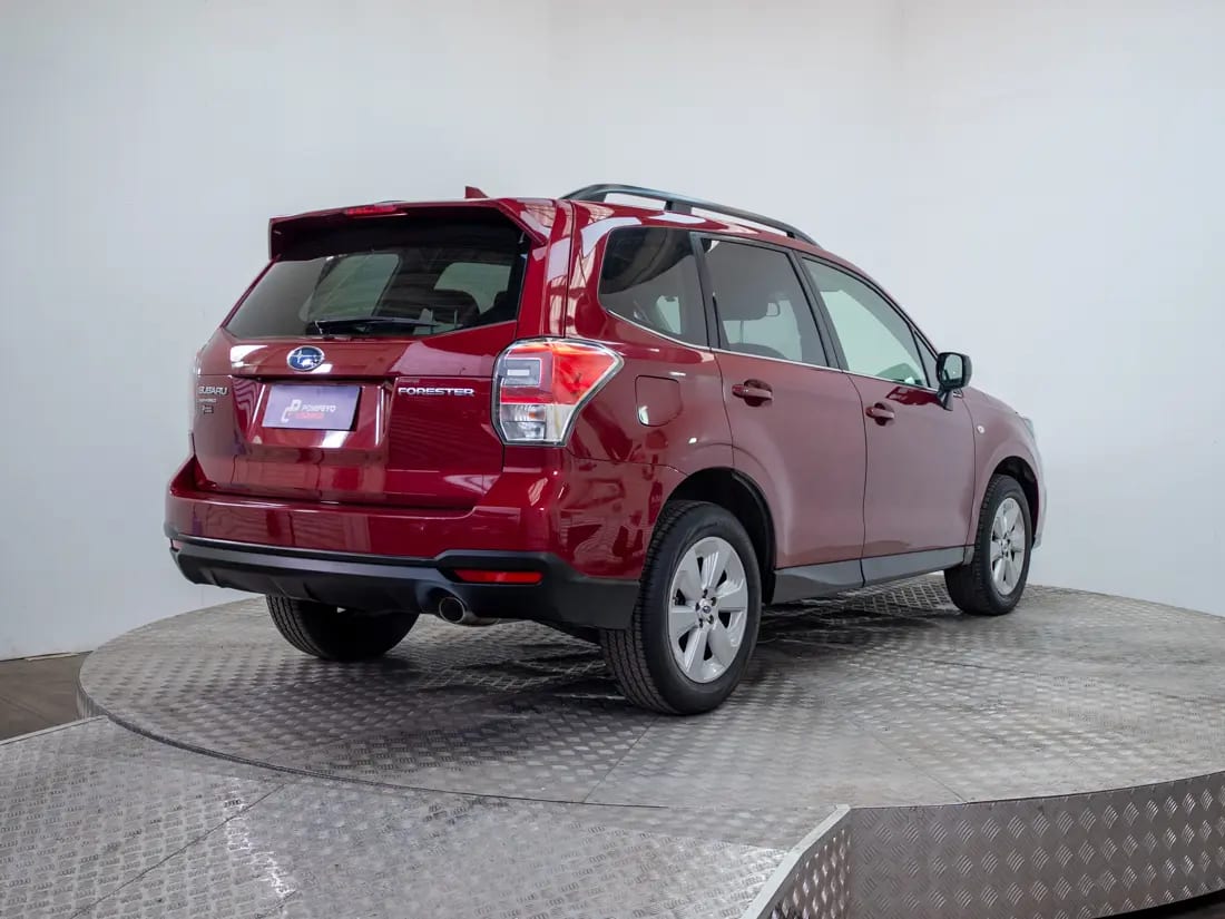 Subaru Forester 2.0 Cvt X At 4x4 año 2018