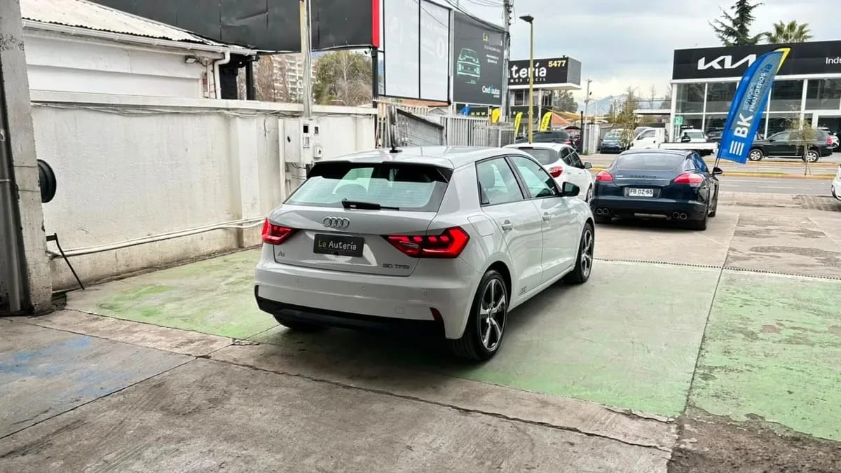 Audi A1 Sportback 30 Tfsi 1.0 Aut año 2022