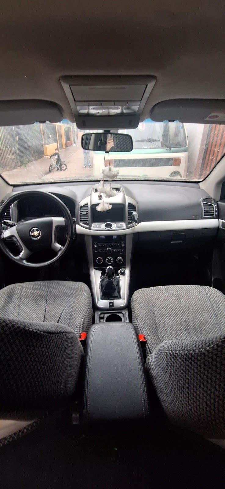 CHEVROLET CAPTIVA 2.4 Ls 6ab Mt 4x2 año 2012