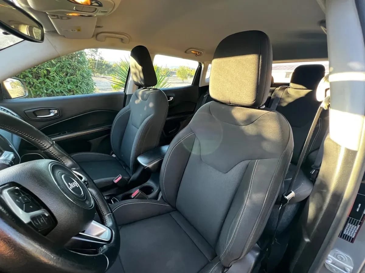 JEEP COMPASS 2.4 Sport Mt año 2021