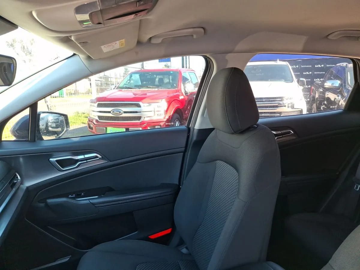 Kia Sportage 2.0 Ex Benc 2wd 6mt 5p año 2023