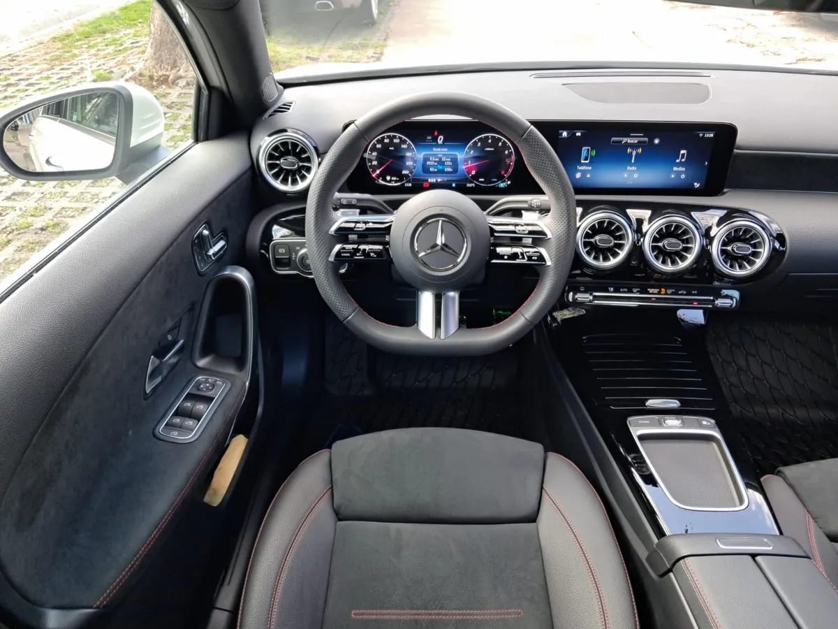 Mercedes-Benz A200 Otra año 2026