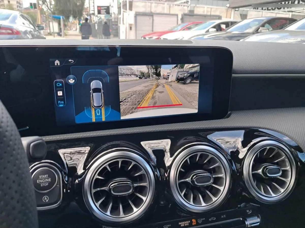 Mercedes-Benz A200 Otra año 2026