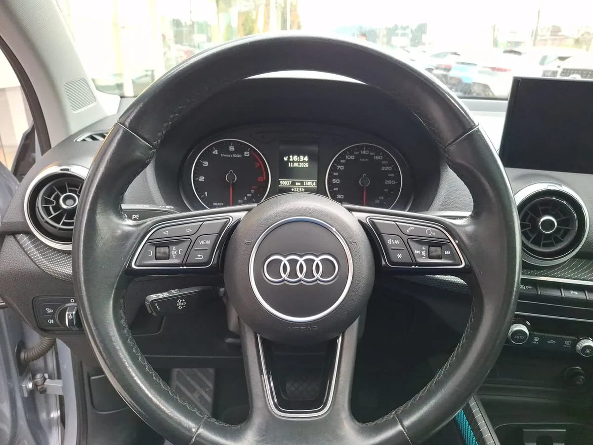 Audi Q2 1.4 35 Tfsi 4x2 At 5p año 2021