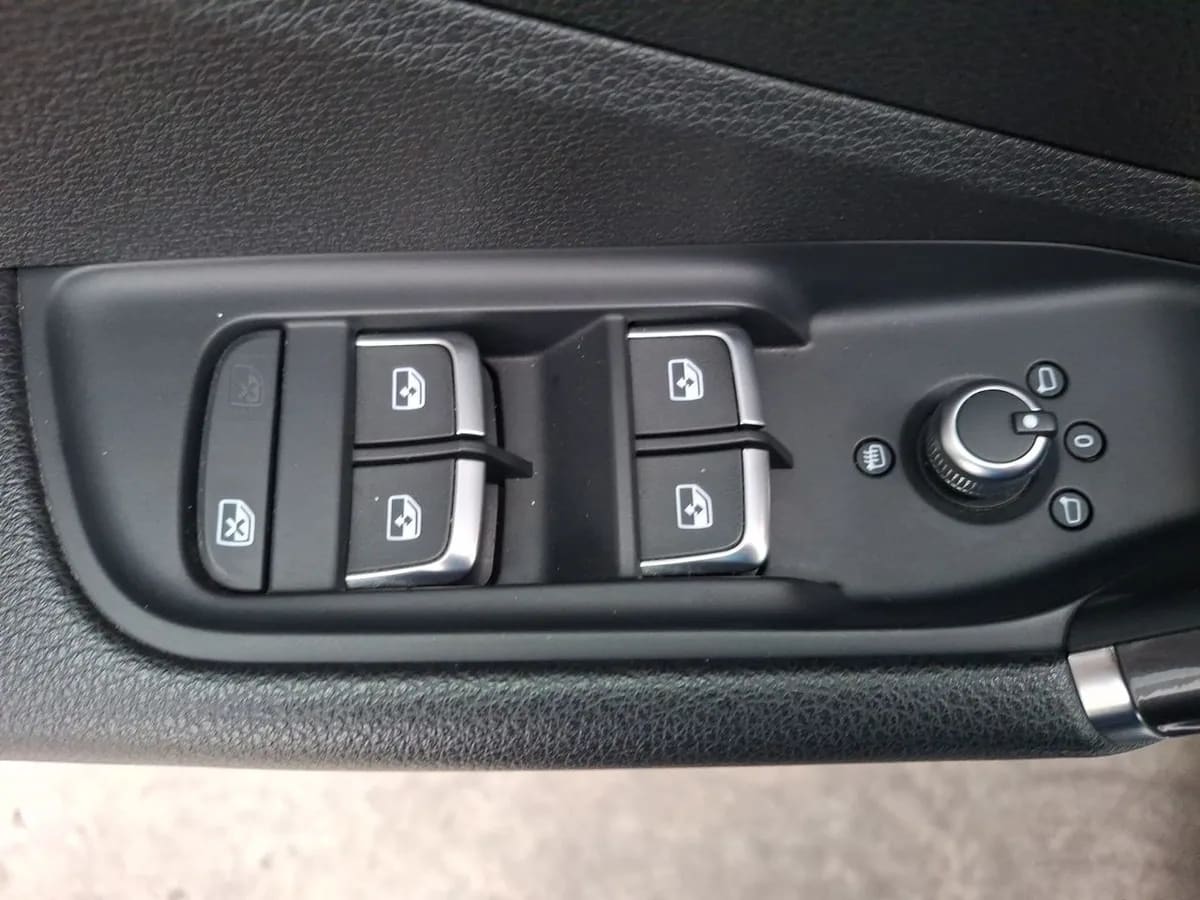 Audi Q2 1.4 35 Tfsi 4x2 At 5p año 2021