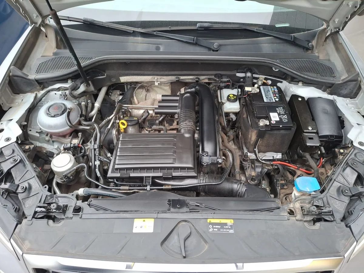 Audi Q2 1.4 35 Tfsi 4x2 At 5p año 2021