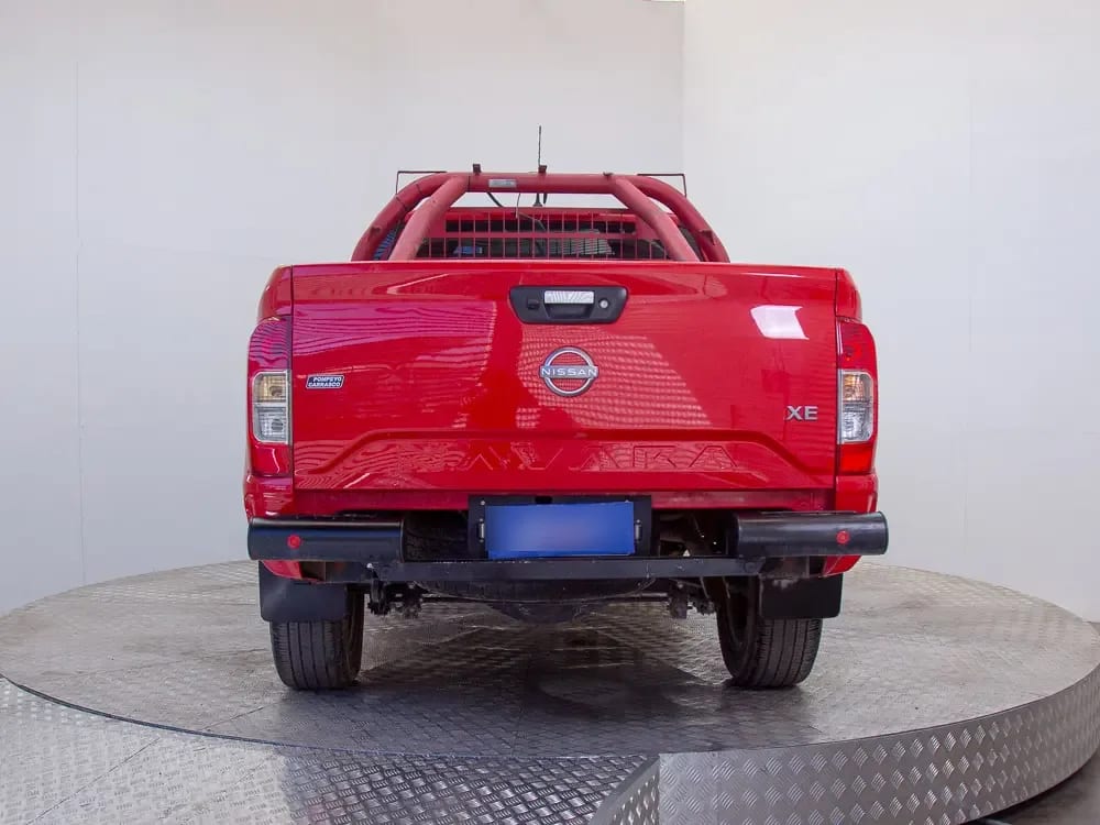 Nissan Navara Xe 4x2 2.3 Mt año 2024