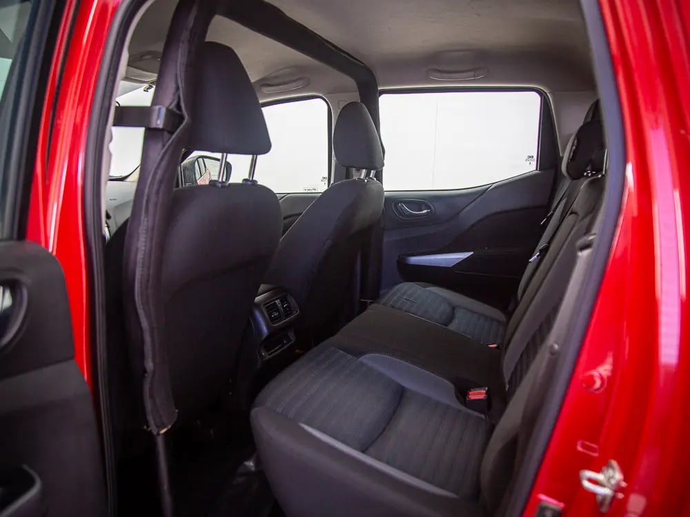 Nissan Navara Xe 4x2 2.3 Mt año 2024