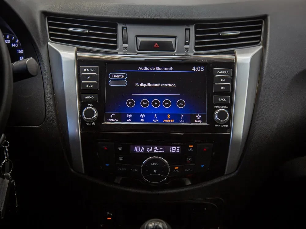 Nissan Navara Xe 4x2 2.3 Mt año 2024